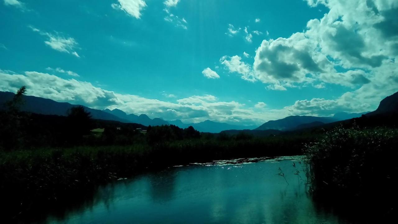 ホテル Landhaus Tirol プレッセッガー・ゼー エクステリア 写真