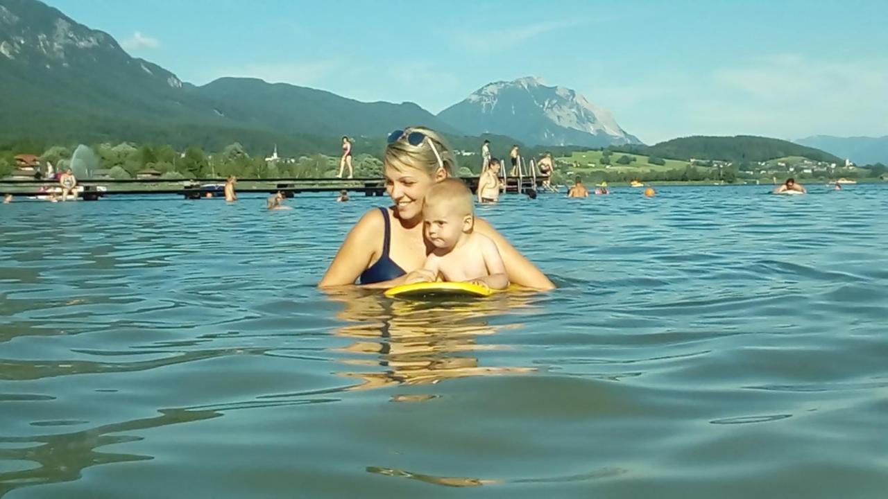 ホテル Landhaus Tirol プレッセッガー・ゼー エクステリア 写真