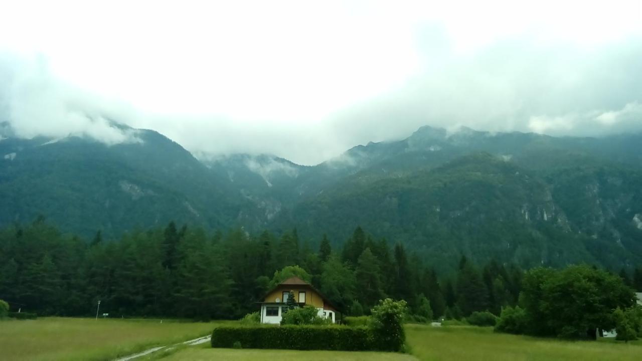 ホテル Landhaus Tirol プレッセッガー・ゼー エクステリア 写真